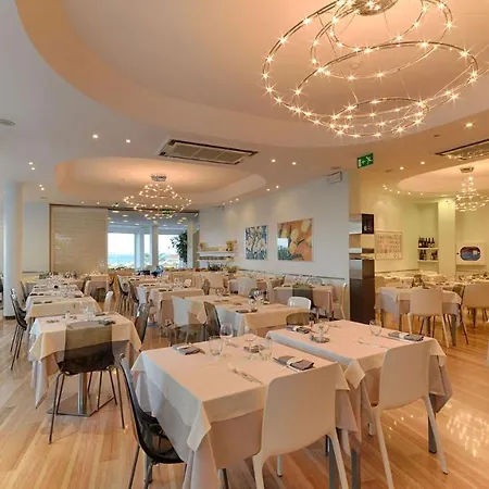 Rex - Fronte Mare Hotel