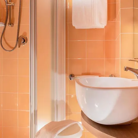 Rex - Fronte Mare ريتشيوني