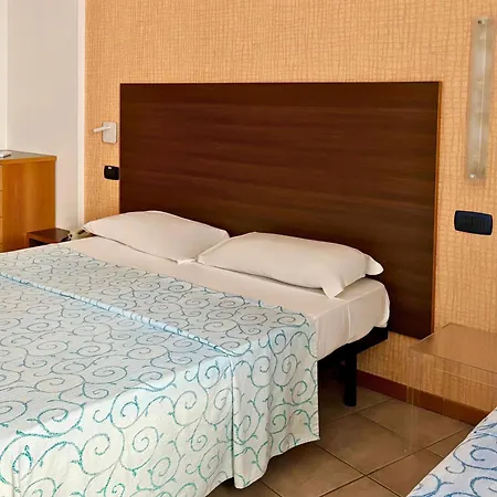 فندق Rex - Fronte Mare 3*