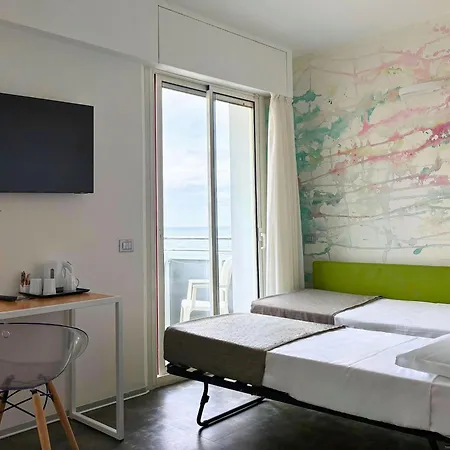 فندق Rex - Fronte Mare ريتشيوني