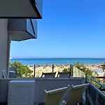 Rex - Fronte Mare 3*