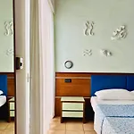 Hotell Rex - Fronte Mare 3*