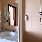 Rex - Fronte Mare Hotell 3*