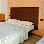 Hotell Rex - Fronte Mare 3*
