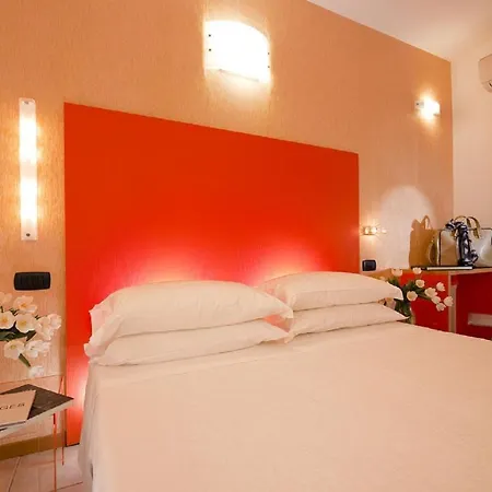 Rex - Fronte Mare Hotell