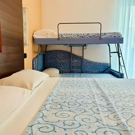 酒店 Rex - Fronte Mare 里乔内