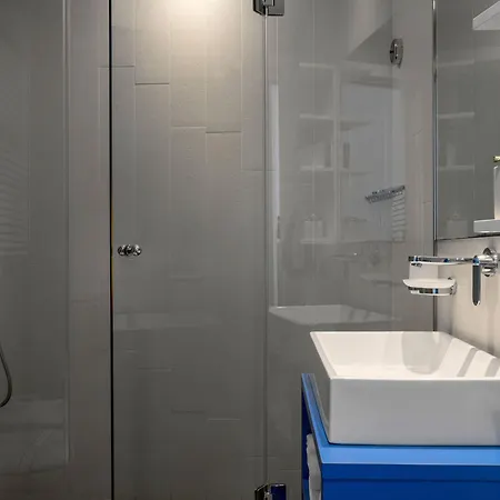 Rex - Fronte Mare 里乔内