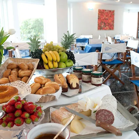 Rex - Fronte Mare 3*