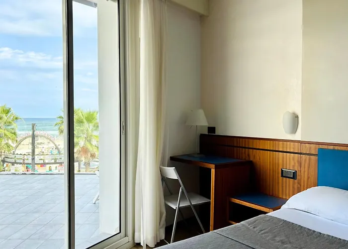 Rex - Fronte Mare Hotel Riccione